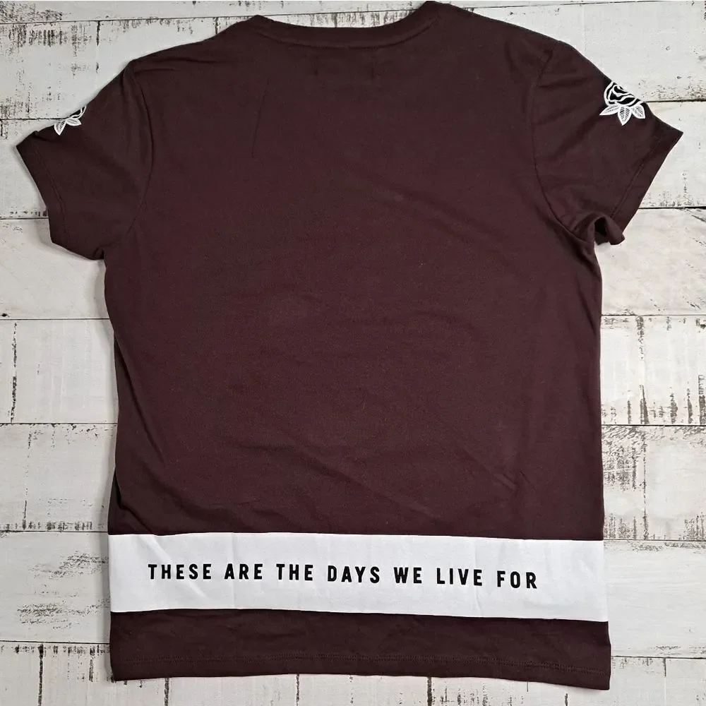 Bench Mark Tee - Picture 3 of 6
